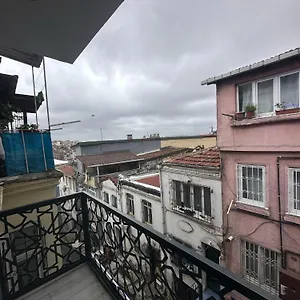 Taksim Larissa Türkiye